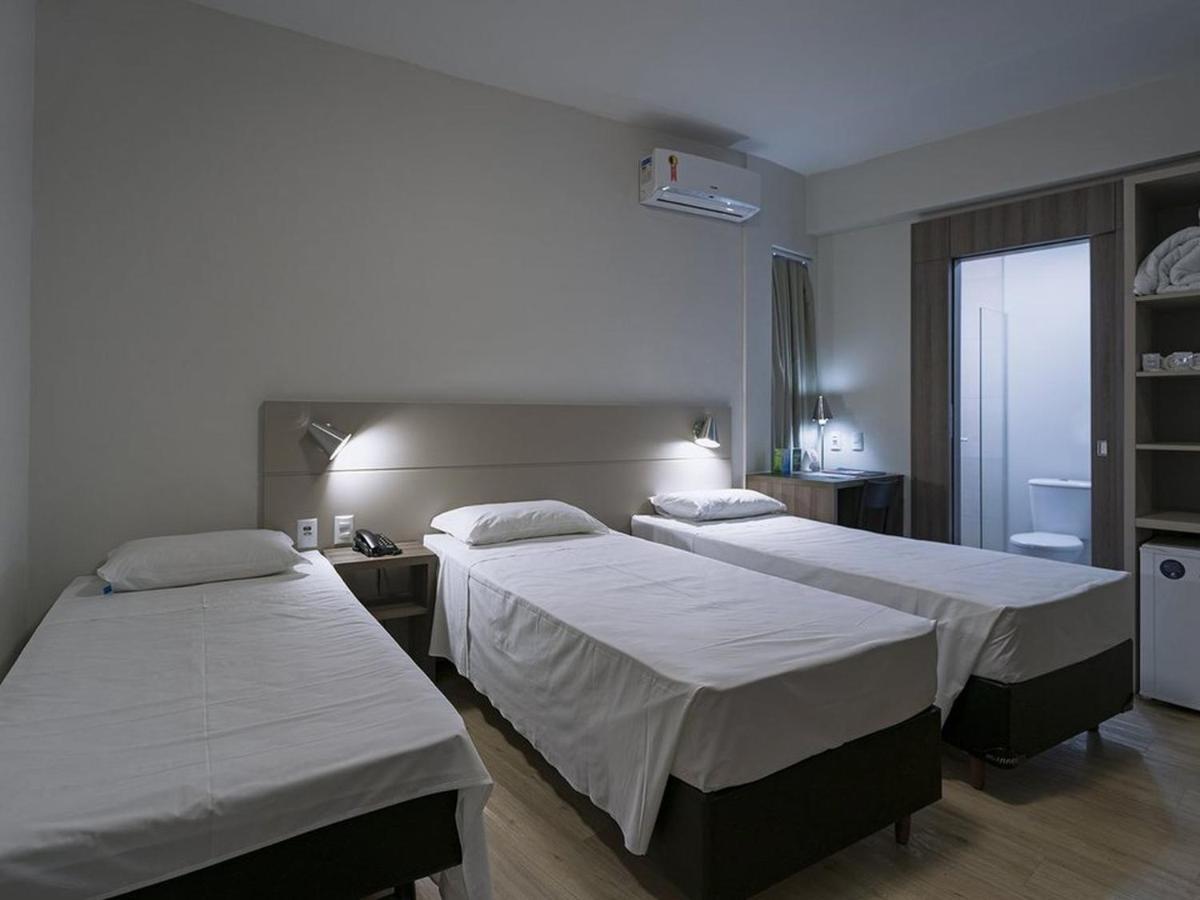 Hotel Valerim Itajai / Navegantes 외부 사진