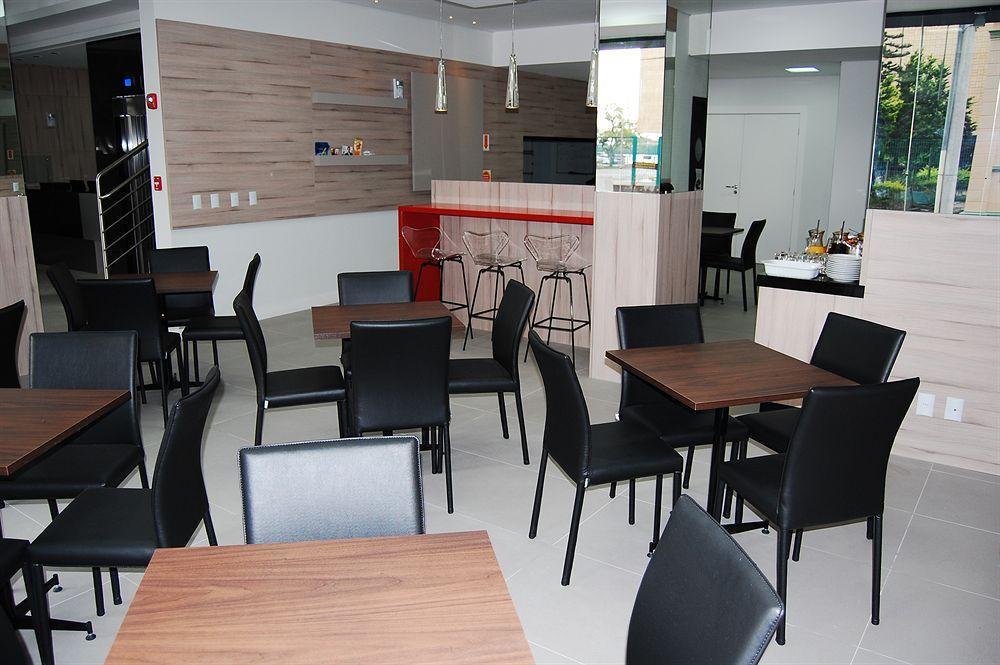 Hotel Valerim Itajai / Navegantes 외부 사진