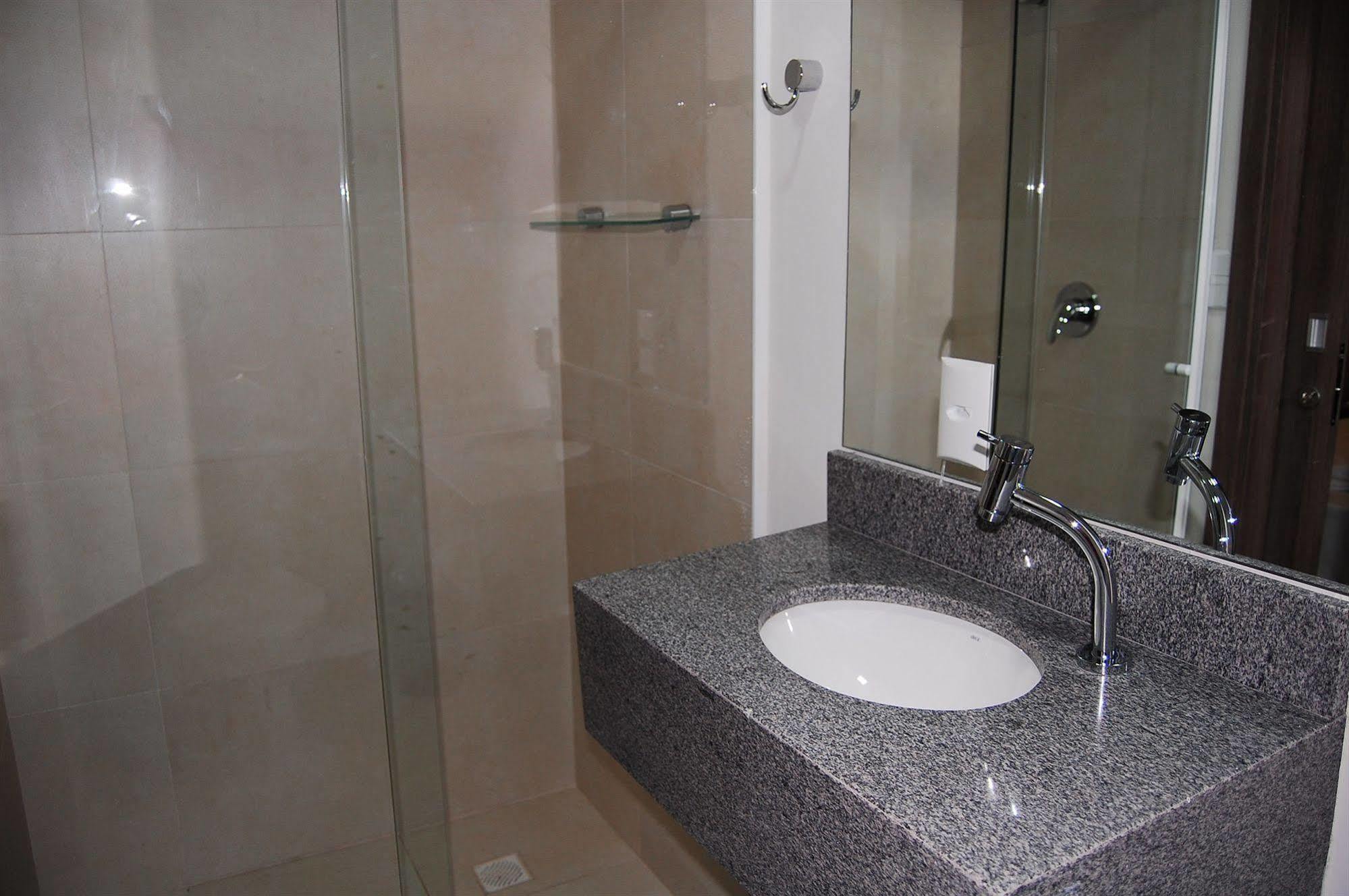 Hotel Valerim Itajai / Navegantes 외부 사진
