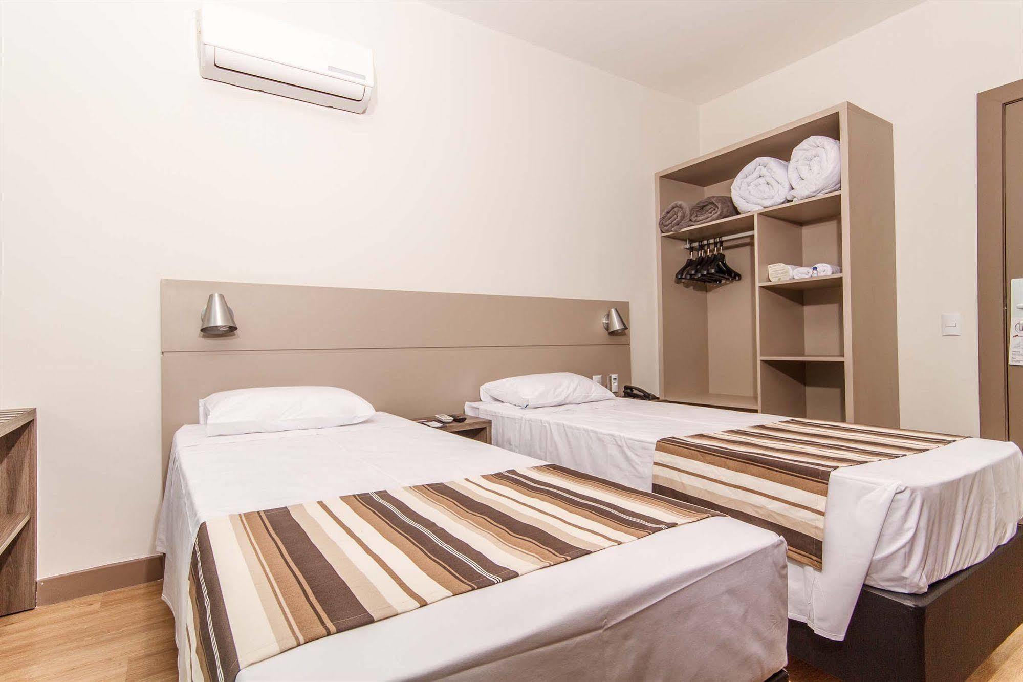 Hotel Valerim Itajai / Navegantes 외부 사진